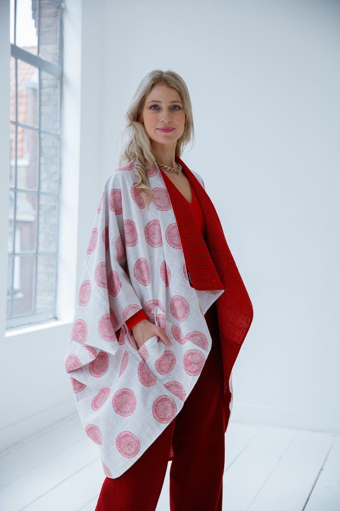 Model Victoria Onken wearing the red and white cotton Kimono by JULAHAS