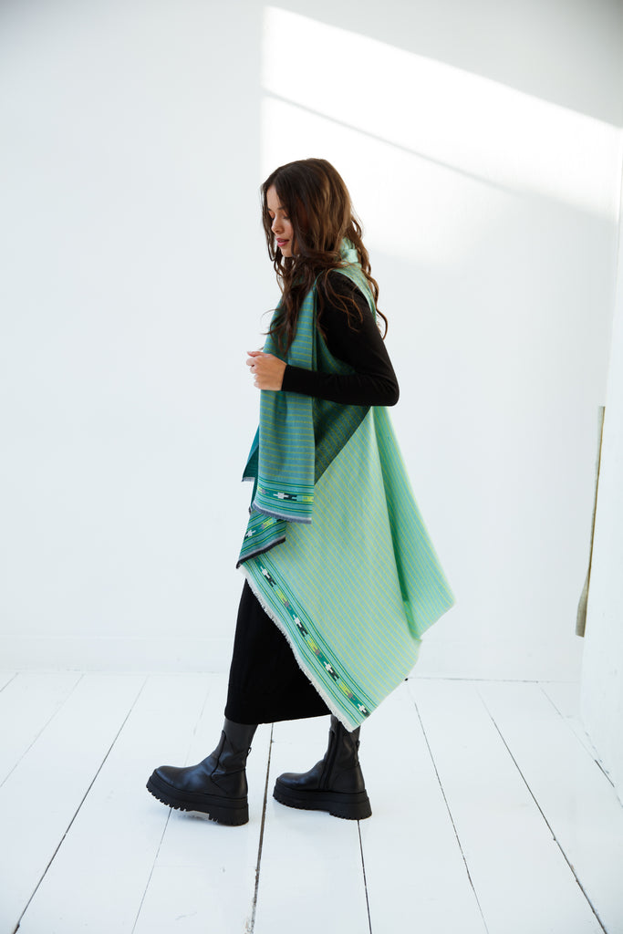 Embroidered Green Cape for petite sized women JULAHAS