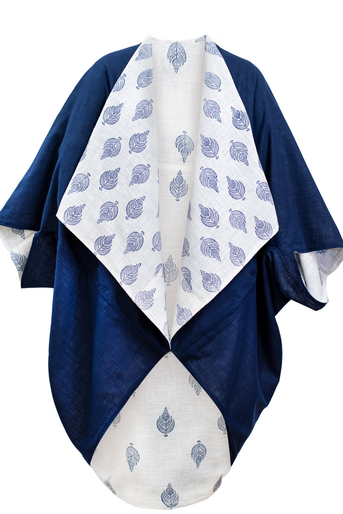 Shop blue and white reversible cotton kimono for women JIVA Kimono Air - JULAHAS