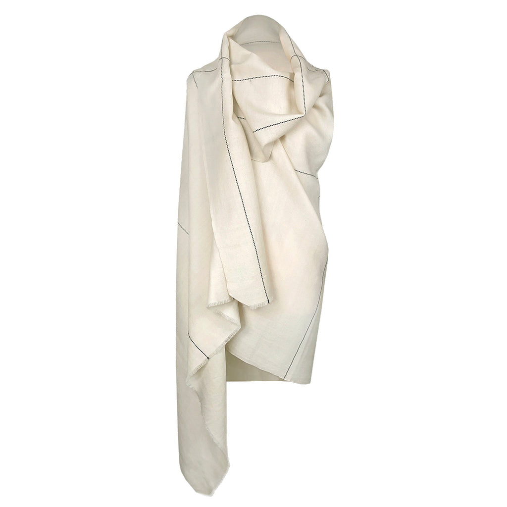 Off white fine wool and soft CELESTIAL Cape Ariel - JULAHAS