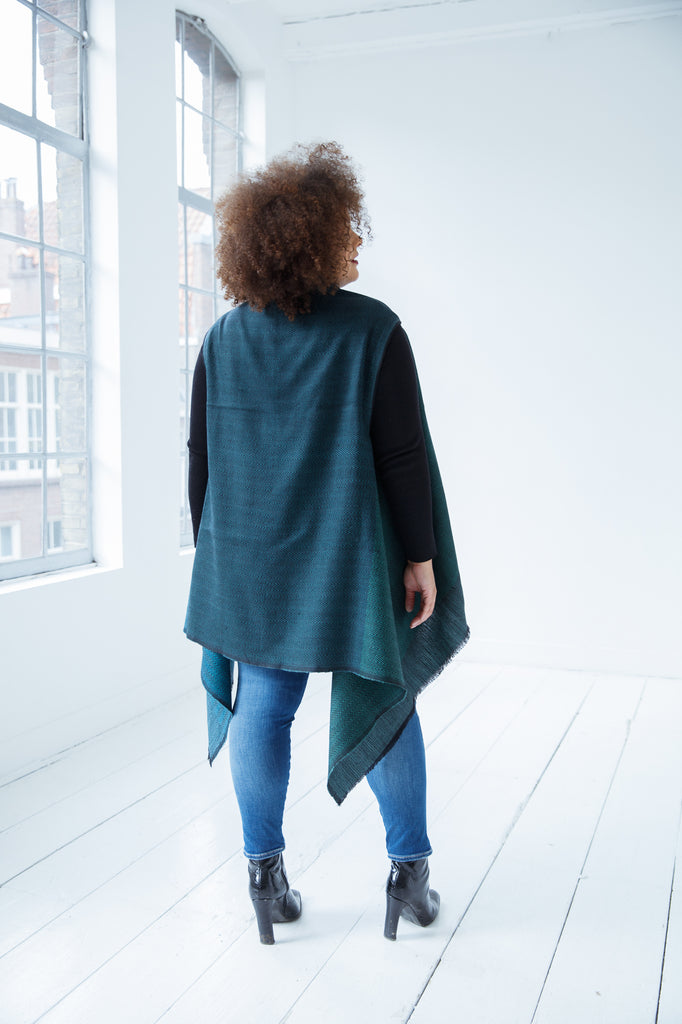 Shop sustainable plus size soft wool cape in teal green JULAHAS+ Daria Zanskar