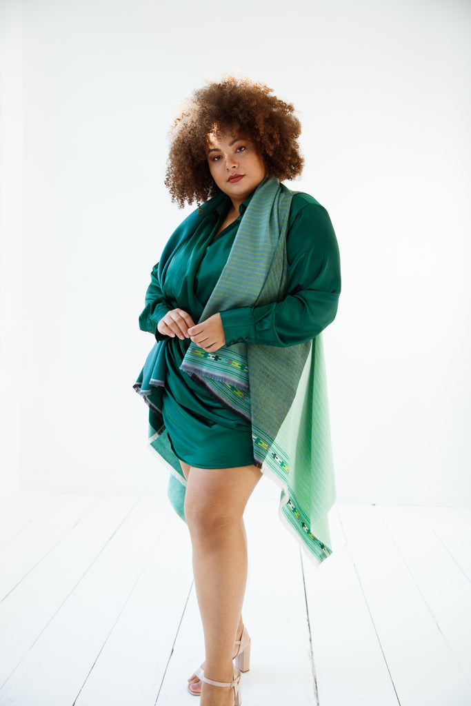 Green embroidered fine wool cape for plus size women JULAHAS 