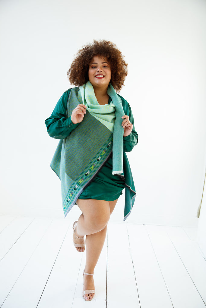 Green embroidered fine wool cape for plus size women JULAHAS 