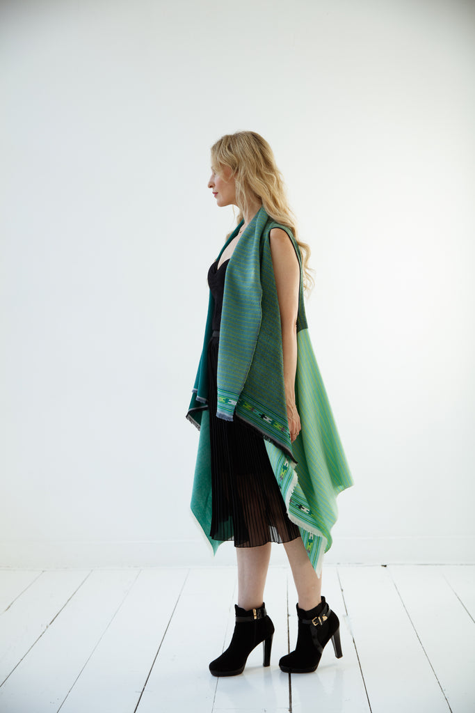 Fine cashmere wool Cape for women in Green with embroidery  Edit alt text