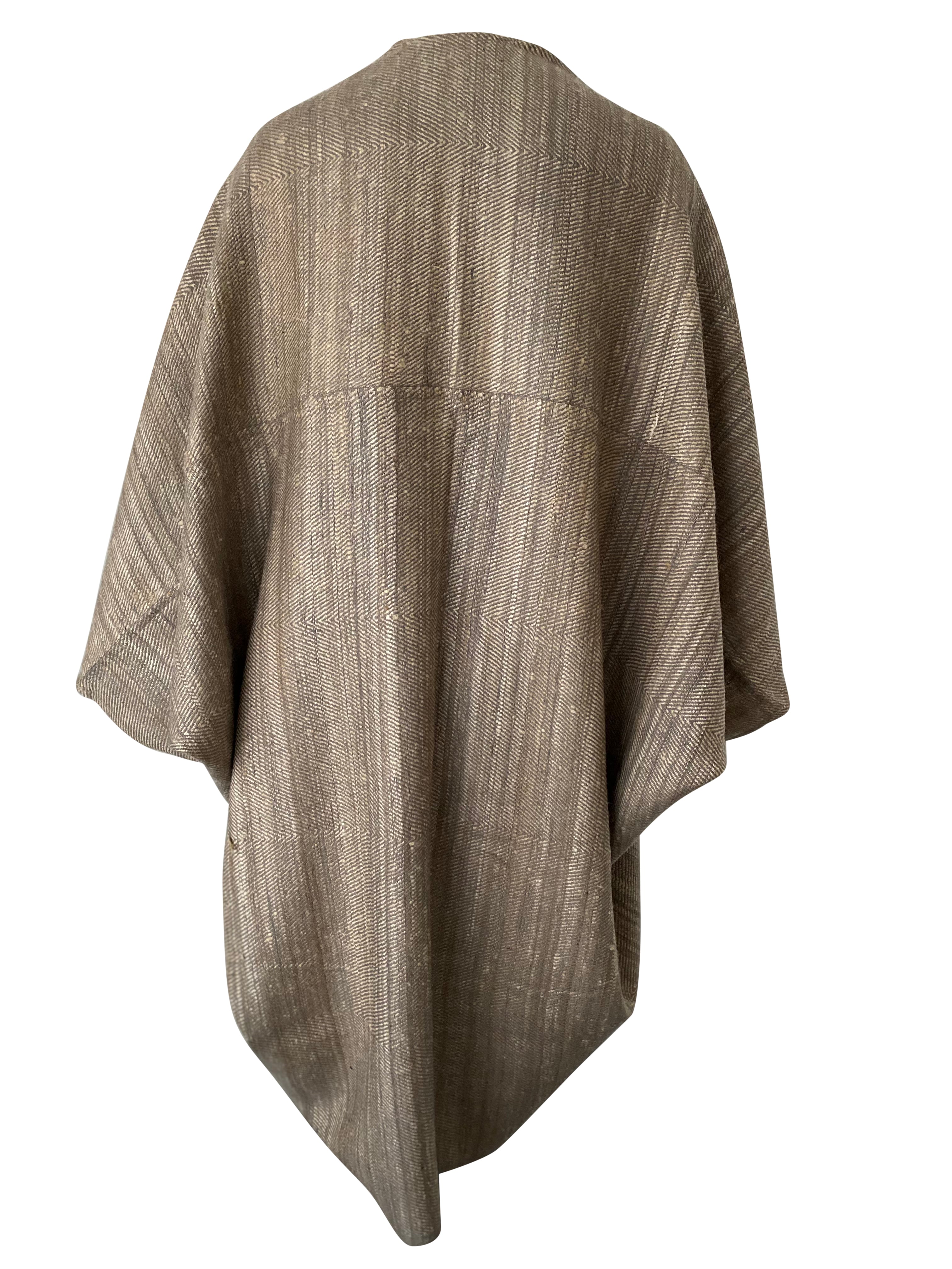 Shop Earthy Women's Wool Silk Kimono with Mismatched Pockets JULAHAS