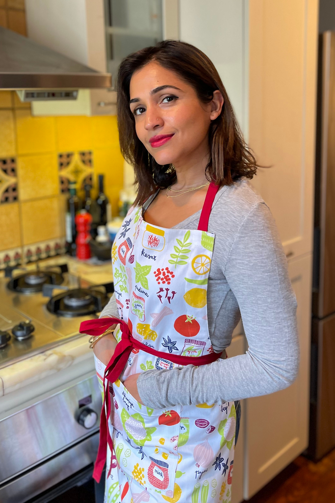 chief spice mama x julahas spice inspired organic cotton printed apron with pockets