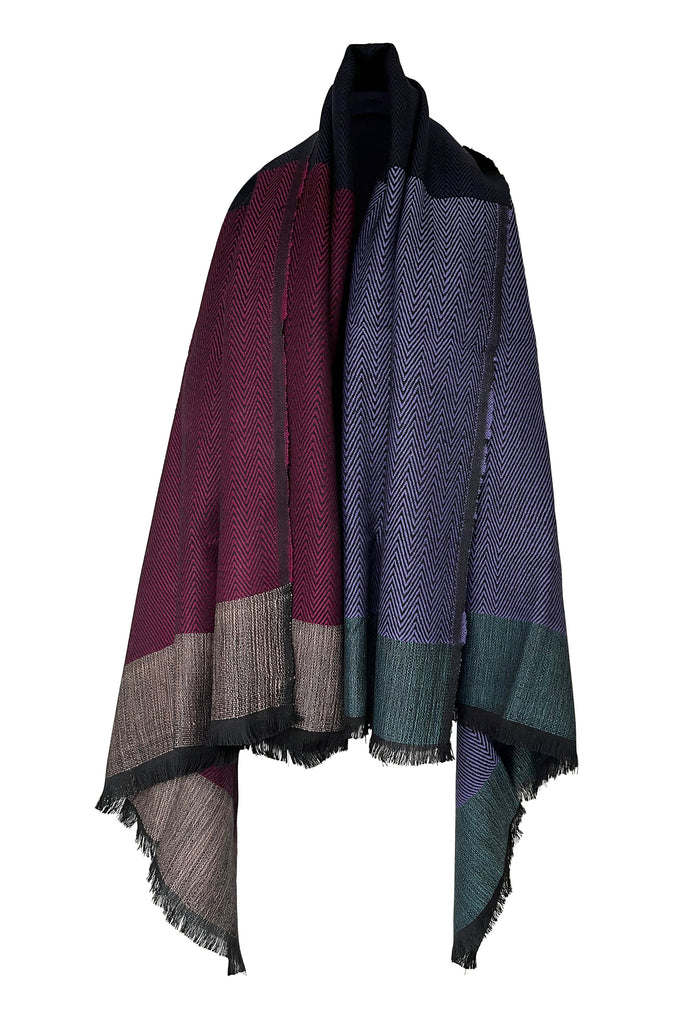 Petite sized Purple and wine coloured wool cape Daria Aniak | JULAHAS