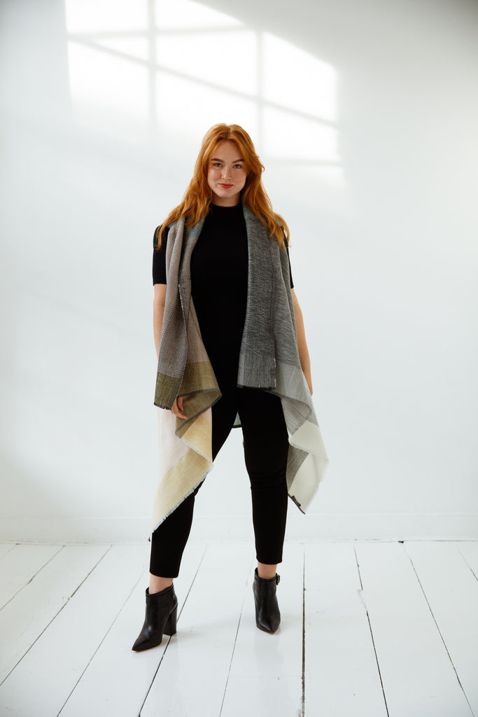 Free size Wool Cape for women in Pastel colours  - JULAHAS